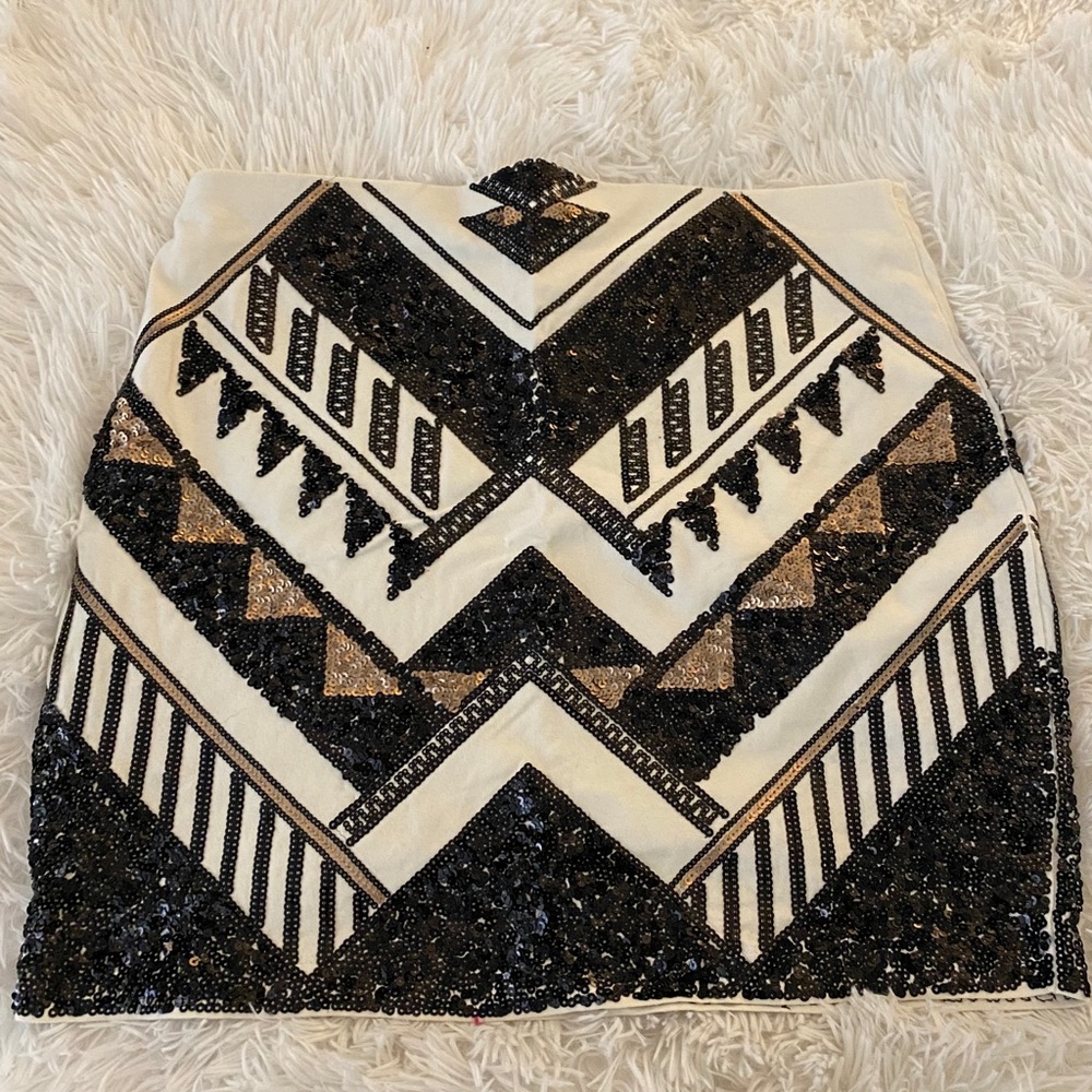 Express medium sequin skirt